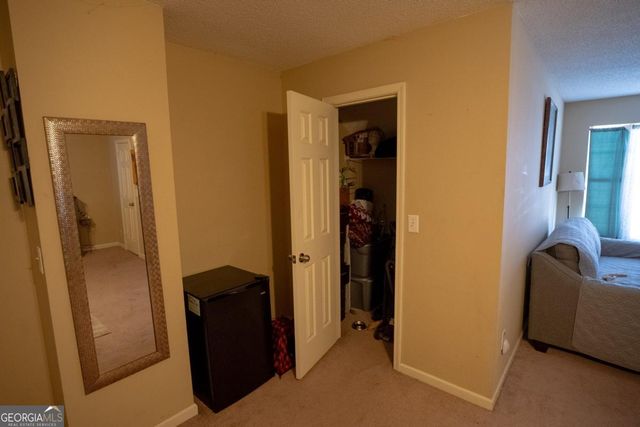 2196 Glen Briar Way, Lithonia, GA 30058