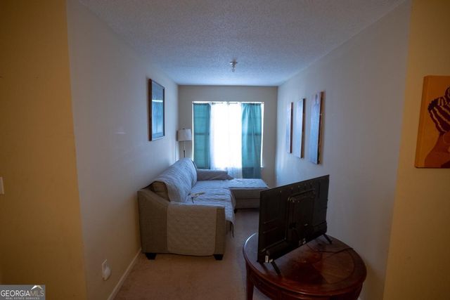 2196 Glen Briar Way, Lithonia, GA 30058