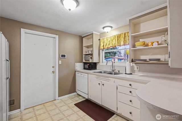 4430 16th Avenue SE, Lacey, WA 98503