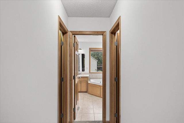 9333 Glacier Road, Minnetrista, MN 55375