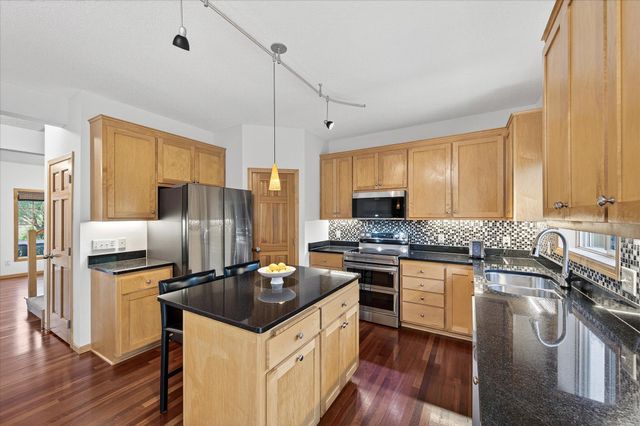 9333 Glacier Road, Minnetrista, MN 55375