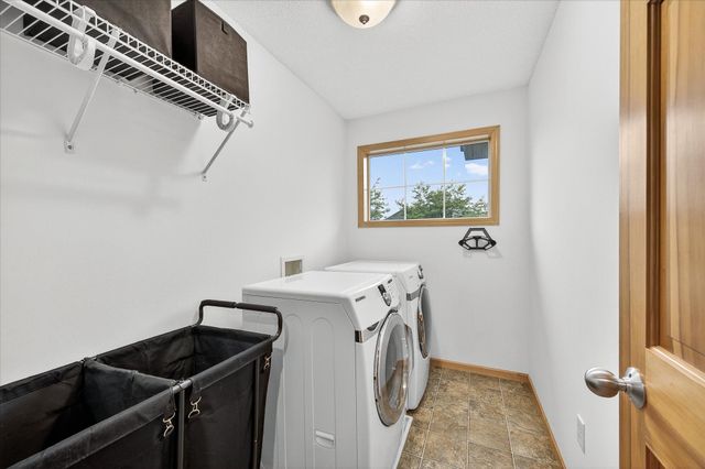 9333 Glacier Road, Minnetrista, MN 55375