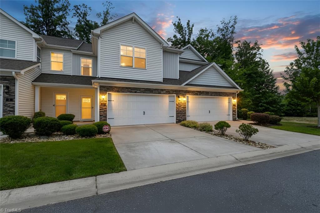 7 Finley Ridge Way, Greensboro, NC 27455
