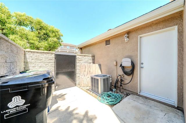11450 Wistful Vista Way, Porter Ranch, CA 91326