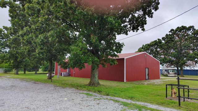 61943 E 360 Road, Jay, OK 74346