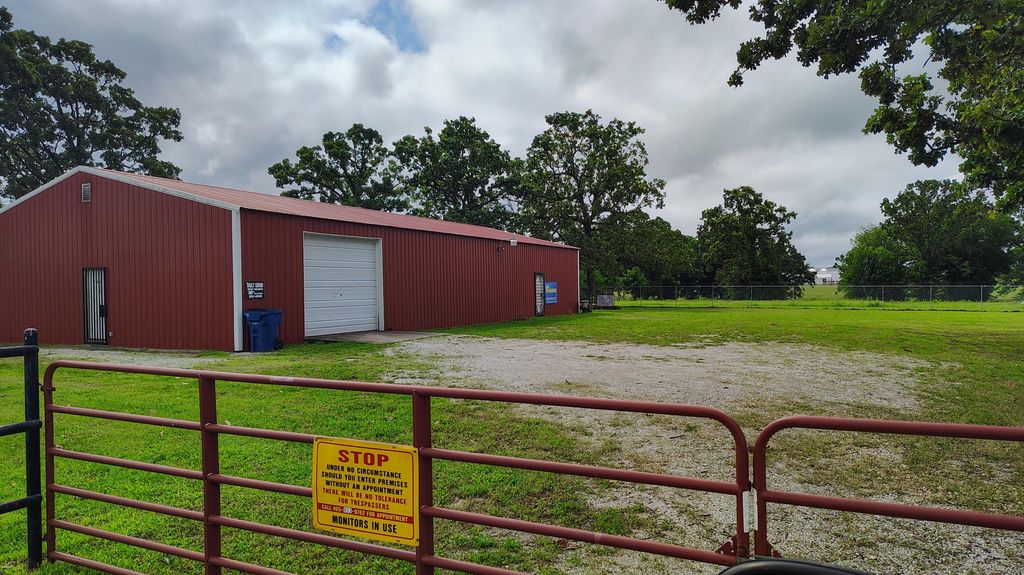 61943 E 360 Road, Jay, OK 74346