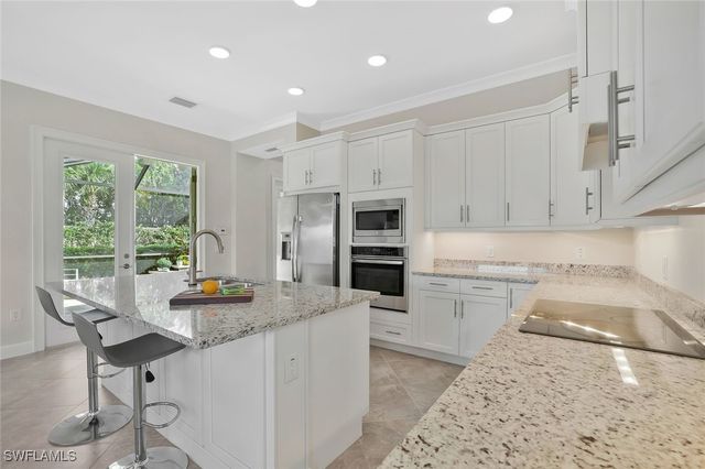 5167 Andros DR, Naples, FL 34113