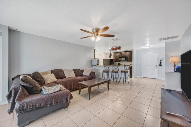 835 CHATHAM WALK DRIVE, Ruskin, FL 33570