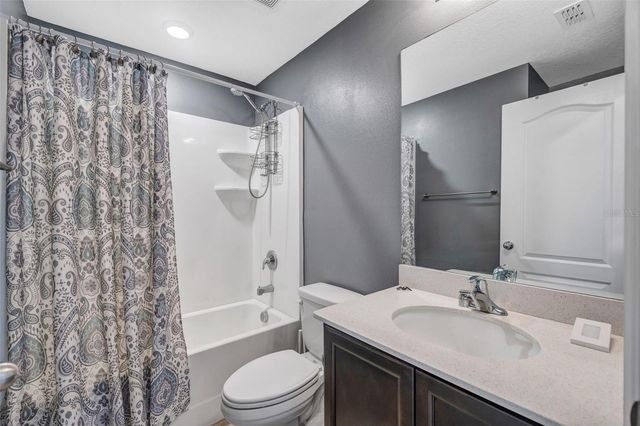 835 CHATHAM WALK DRIVE, Ruskin, FL 33570