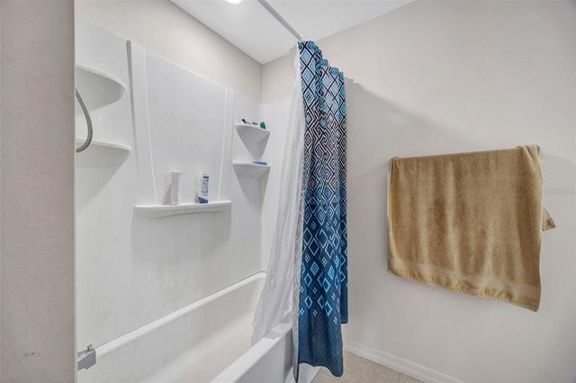 835 CHATHAM WALK DRIVE, Ruskin, FL 33570