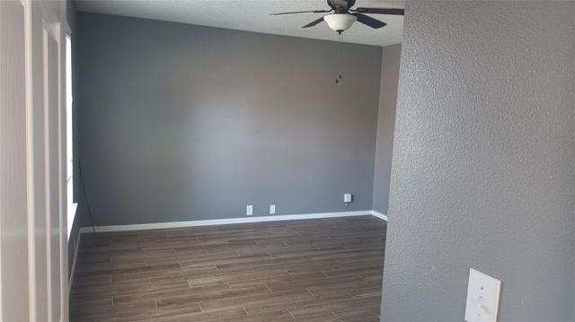 10215 Peridot Cove Cove, Houston, TX 77095