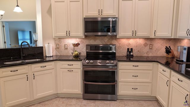 101 Sasanqua Drive, Warner Robins, GA 31088