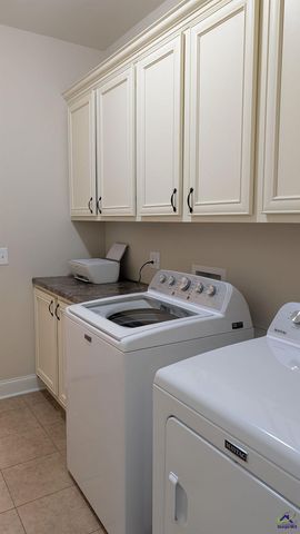 101 Sasanqua Drive, Warner Robins, GA 31088