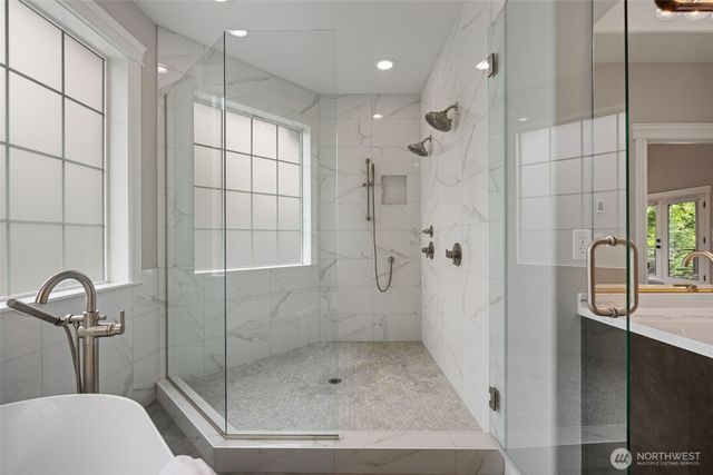 12815 SE Rivercrest Drive, Vancouver, WA 98683