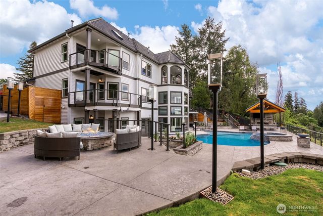 12815 SE Rivercrest Drive, Vancouver, WA 98683