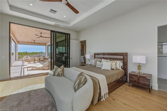 598 Spinnaker DR, Marco Island, FL 34145