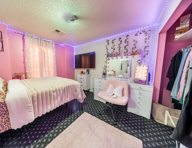 1804 Cielo Oeste Place NW, Albuquerque, NM 87120