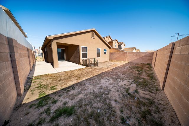 1804 Cielo Oeste Place NW, Albuquerque, NM 87120