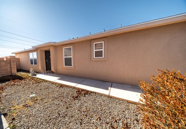 1804 Cielo Oeste Place NW, Albuquerque, NM 87120