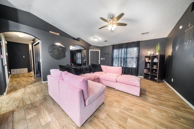 1804 Cielo Oeste Place NW, Albuquerque, NM 87120