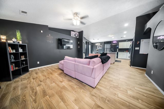 1804 Cielo Oeste Place NW, Albuquerque, NM 87120