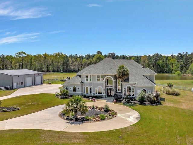 8206 E East State Highway 103, Lufkin, TX 75901