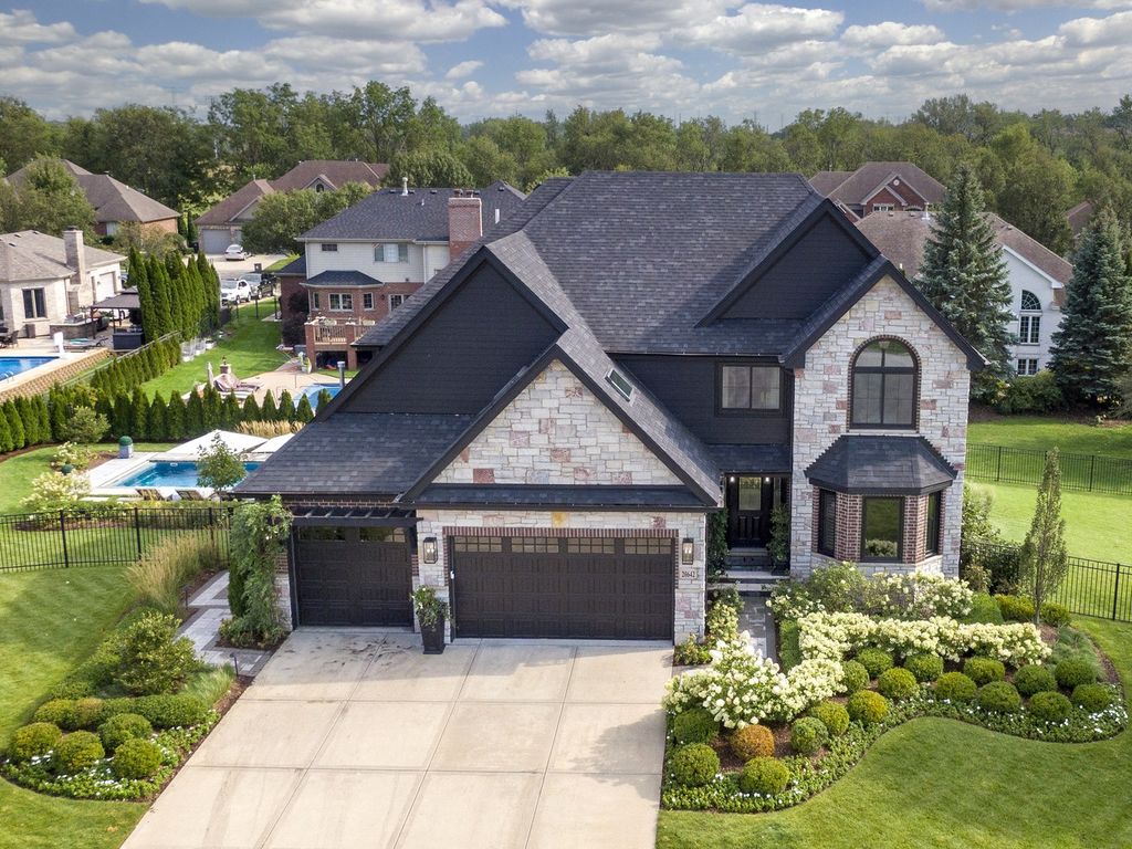 20642 Orchard Court, Frankfort, IL 60423 — exterior
