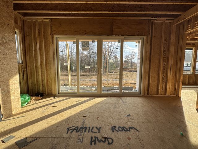 5166 High Park Hill Dr, Arrington, TN 37014