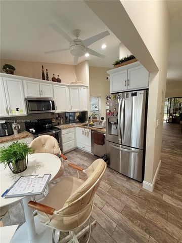 3899 N Carambola Cir N 29126, Coconut Creek, FL 33066