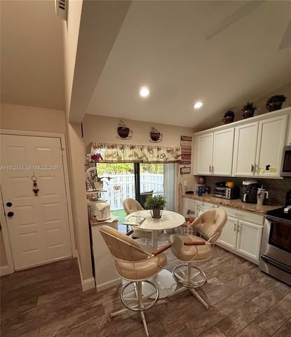 3899 N Carambola Cir N 29126, Coconut Creek, FL 33066