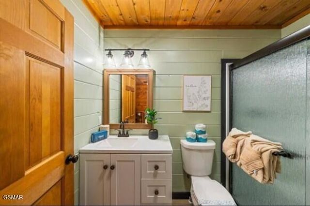 4151 Oak Ridge Street, Pigeon Forge, TN 37863