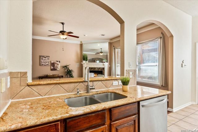 18031 Keystone Blf, San Antonio, TX 78258