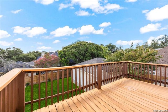 18031 Keystone Blf, San Antonio, TX 78258