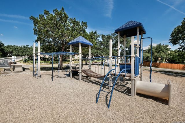 18031 Keystone Blf, San Antonio, TX 78258