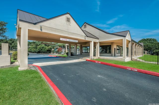 18031 Keystone Blf, San Antonio, TX 78258