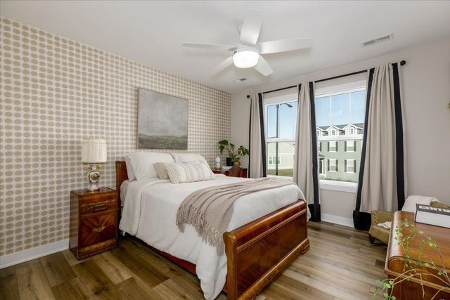 1604 SW Franklin Drive, Ankeny, IA 50023