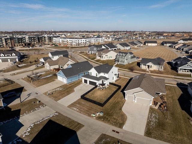 1604 SW Franklin Drive, Ankeny, IA 50023