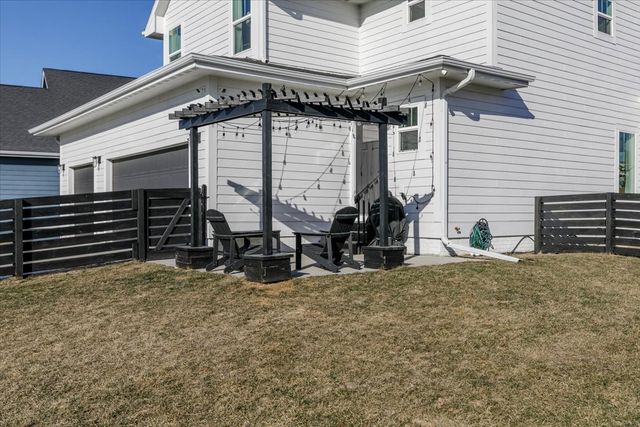 1604 SW Franklin Drive, Ankeny, IA 50023