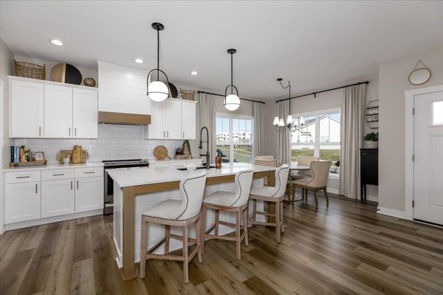 1604 SW Franklin Drive, Ankeny, IA 50023