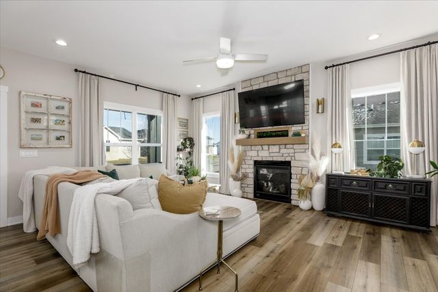 1604 SW Franklin Drive, Ankeny, IA 50023