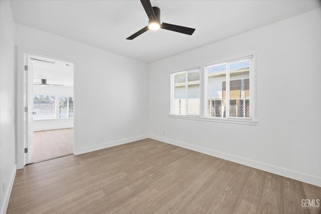 2401 Kenwood Road, Bakersfield, CA 93306