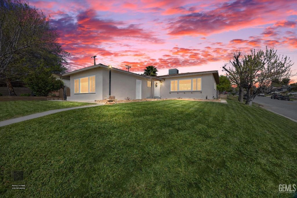 2401 Kenwood Road, Bakersfield, CA 93306