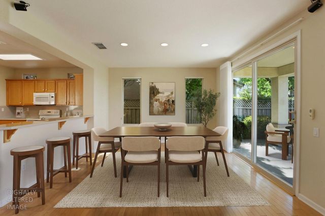 1001 Magnolia Ln, Lincoln, CA 95648