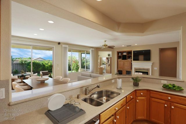 1001 Magnolia Ln, Lincoln, CA 95648