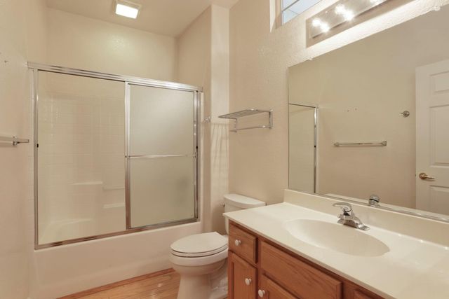 1001 Magnolia Ln, Lincoln, CA 95648