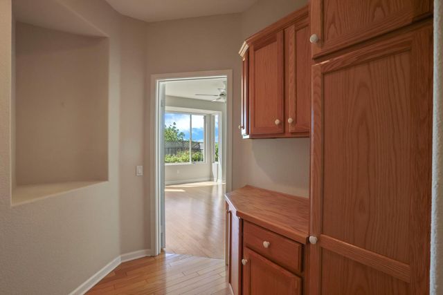 1001 Magnolia Ln, Lincoln, CA 95648