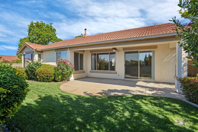 1001 Magnolia Ln, Lincoln, CA 95648