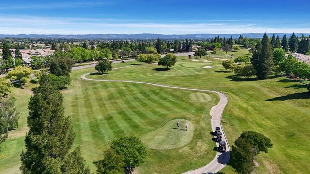 1001 Magnolia Ln, Lincoln, CA 95648