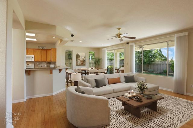 1001 Magnolia Ln, Lincoln, CA 95648