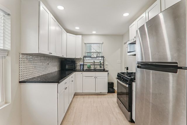 502 N Smith Street, Palatine, IL 60067